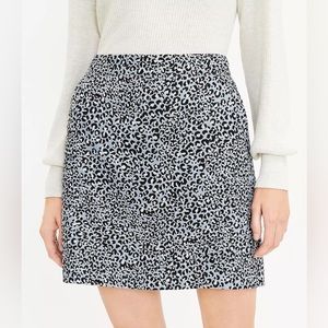 LOFT Petite Leopard Print Pocket Shift Skirt in 00P